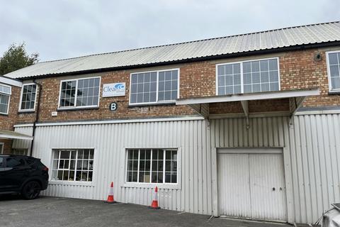 Office to rent, Copyground Ln High Wycombe HP12 3ET