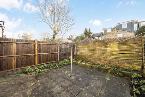 3 bedroom terraced house for sale, Atheldene Road, London SW18