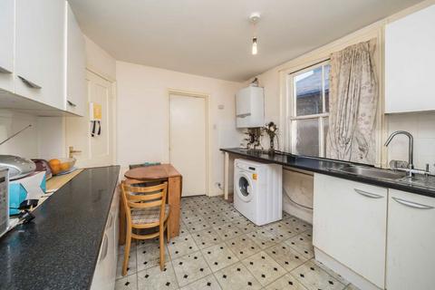 3 bedroom terraced house for sale, Atheldene Road, London SW18