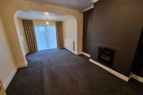 4 bedroom semi-detached house for sale, Oakland Avenue, Leicester, LE4