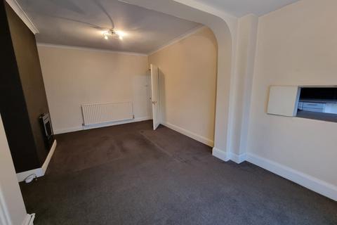 4 bedroom semi-detached house for sale, Oakland Avenue, Leicester, LE4