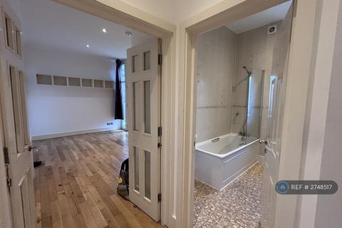 1 bedroom flat to rent, Jonathan Street, London, SE11