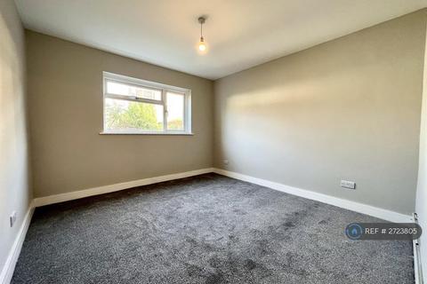 2 bedroom flat to rent, Derby Road, Portsmouth, PO2