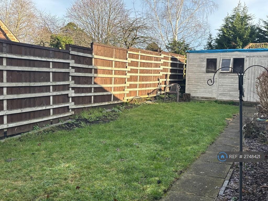 Low Maintenance Garden And Patio