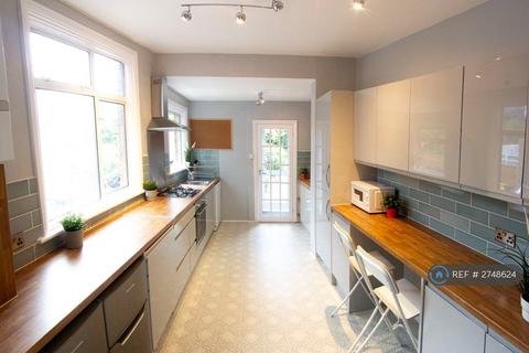 undefined, Acton Vale, London, W3