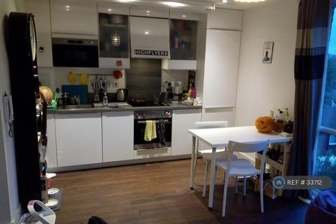 1 bedroom flat to rent, Turner House, London, SE8