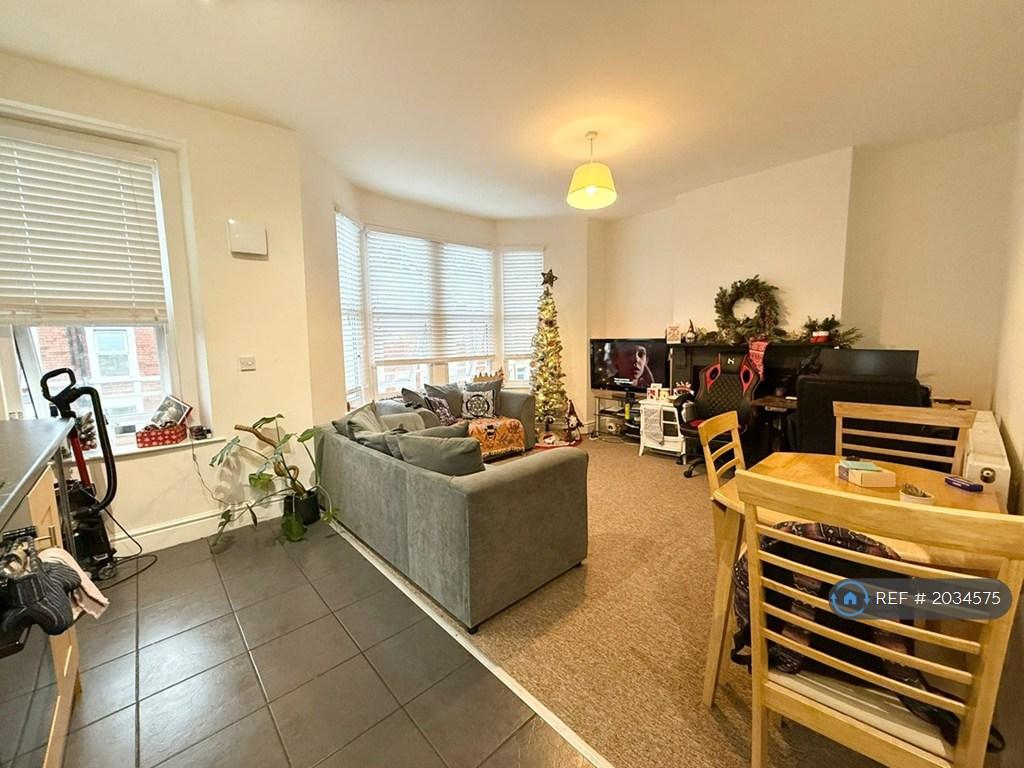 Kitchen / Living