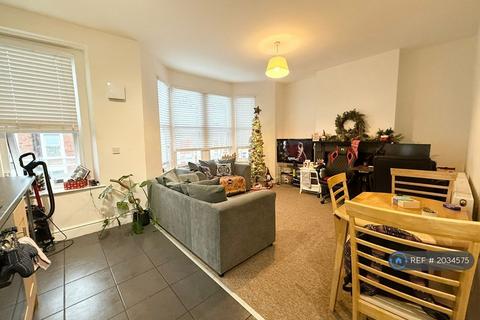 2 bedroom flat to rent, Stirling Road, Bristol, BS4