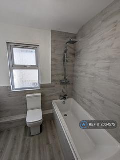 2 bedroom flat to rent, Stirling Road, Bristol, BS4