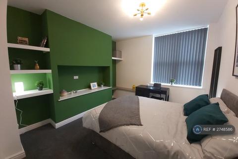 2 bedroom flat to rent, Tunstall Road, Sunderland, SR2
