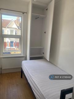 undefined, Oswald Rd, Southall, UB1