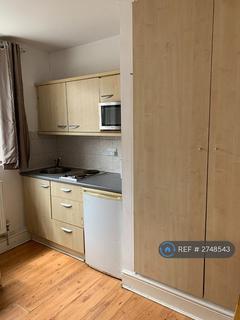 1 bedroom in a house share to rent, King's Cross Road, London, WC1X