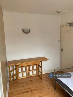 1 bedroom in a house share to rent, King's Cross Road, London, WC1X