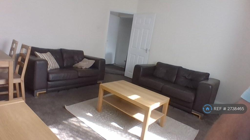 Large Lounge