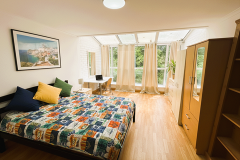 6 bedroom house to rent, Uxbridge UB8
