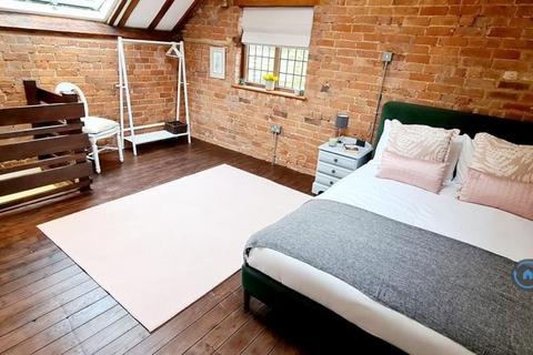 undefined, Ham Green Lane, Redditch, B97