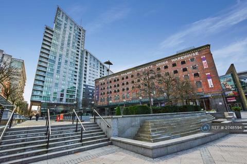 2 bedroom flat to rent, Watson Street, Manchester, M3