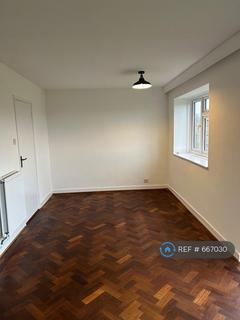 3 bedroom detached house to rent, Cranford Road, Tonbridge, TN10