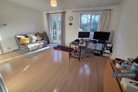 2 bedroom flat to rent, The Farthings, Hemel Hempstead, HP1