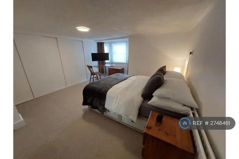 1 bedroom in a house share to rent, Crayford High Street, Crayford, Dartford, DA1