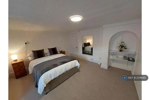 1 bedroom in a house share to rent, Crayford High Street, Crayford, Dartford, DA1