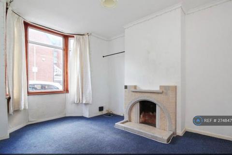 4 bedroom terraced house to rent, Pretoria Road, Canterbury, CT1