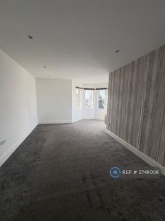 2 bedroom flat to rent, Leahurst, Bristol, BS15
