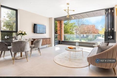 2 bedroom flat to rent, The Mansion Apartments, Northwood, HA6