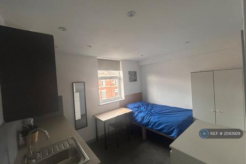 1 bedroom in a house share to rent, St. Margaret Road, Coventry, CV1