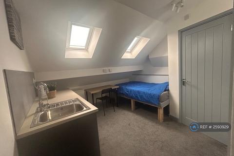 1 bedroom in a house share to rent, St. Margaret Road, Coventry, CV1
