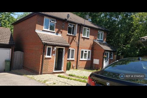 undefined, Galloway Close, Fleet, GU51