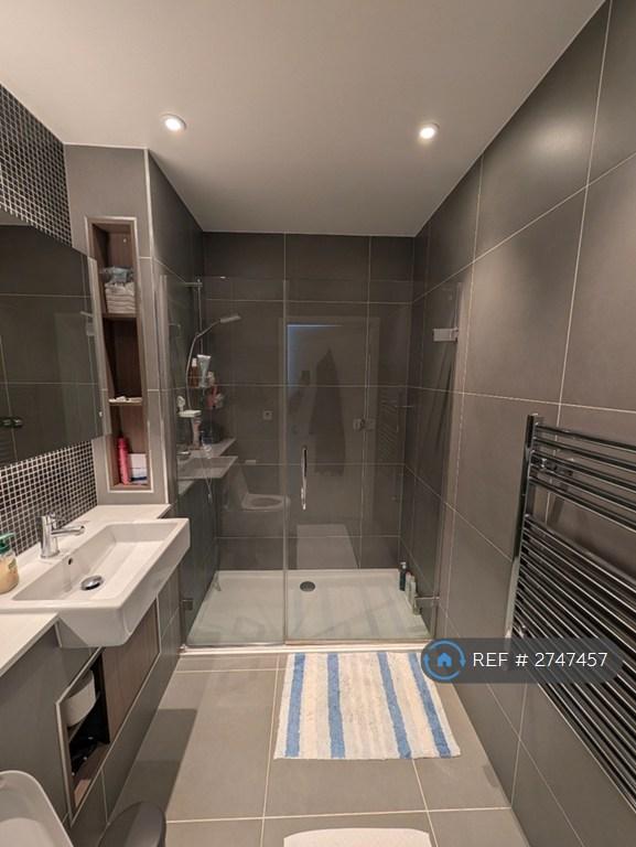 Ensuite Bathroom