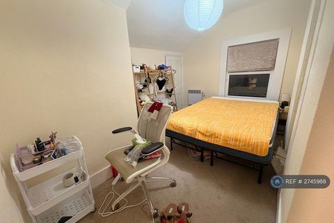 undefined, Woodford Road, Watford, WD17