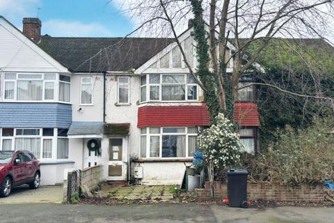 68 Southcote Avenue, Feltham, Middlesex, TW13 4EG