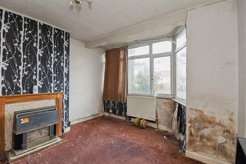 3 bedroom terraced house for sale, 68 Southcote Avenue, Feltham, Middlesex, TW13 4EG