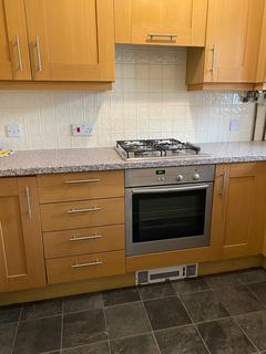2 bedroom terraced house to rent, Flanders Red, Hull