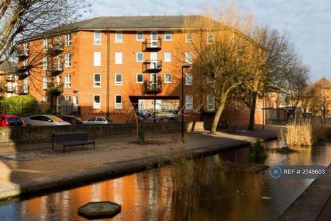 1 bedroom flat to rent, Basque Court, London, SE16
