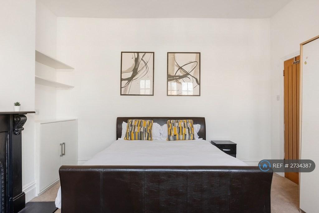 Room 1 (First Floor)