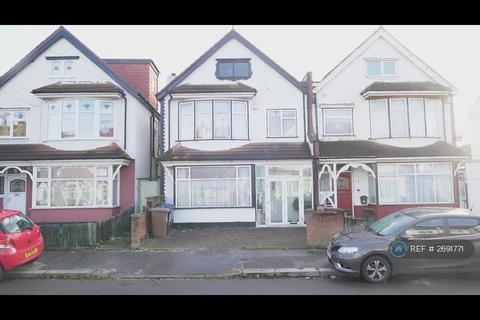 1 bedroom in a house share to rent, Galpins Road, Thornton Heath, CR7
