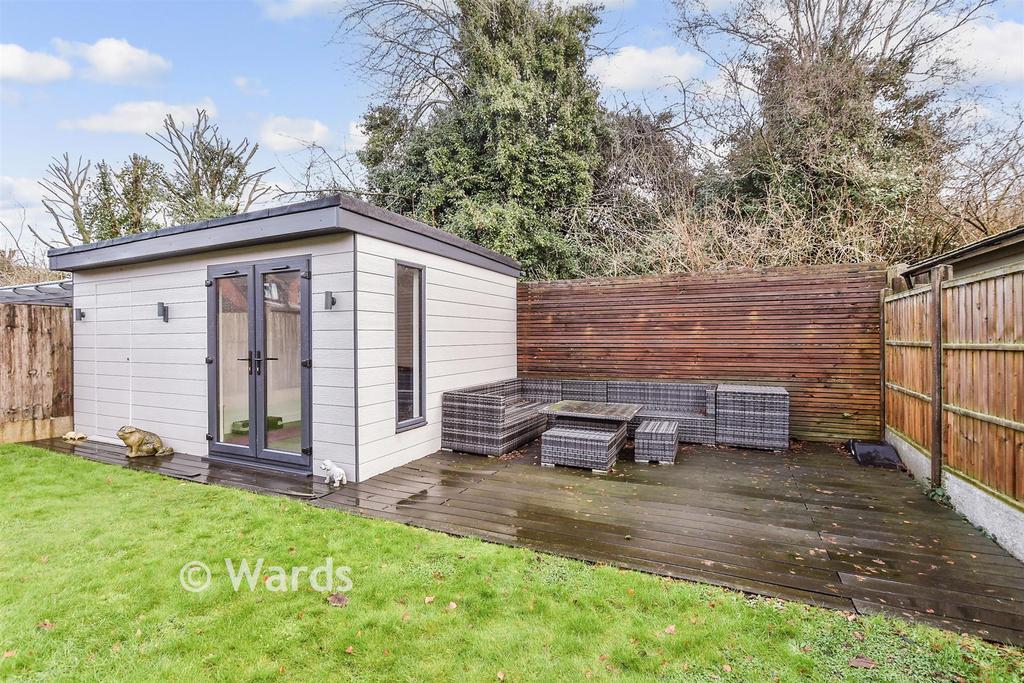 Workshop/Outbuildings