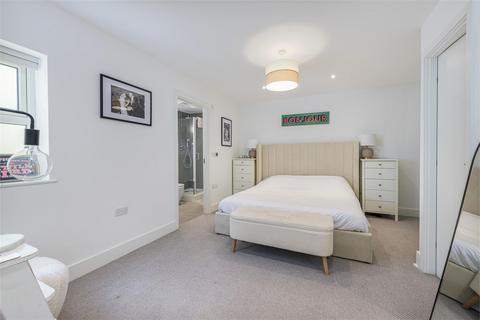 undefined, Brookfield Mews, London