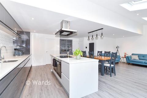 5 bedroom detached house for sale, Macaulay Close, Aylesford ME20
