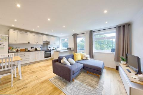 1 bedroom flat to rent, Harrowdene Gardens, Teddington TW11