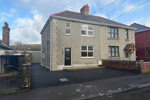 3 bedroom semi-detached house for sale, Hendre Road, Ammanford, SA18 2BL