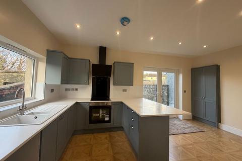 3 bedroom semi-detached house for sale, Hendre Road, Ammanford, SA18 2BL