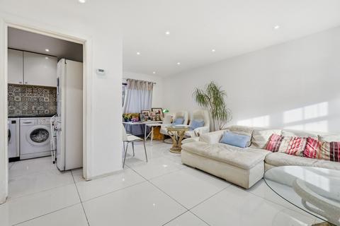 3 bedroom terraced house for sale, Chigwell IG7