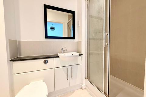 2 bedroom apartment to rent, Becket House, New Road, Brentwood