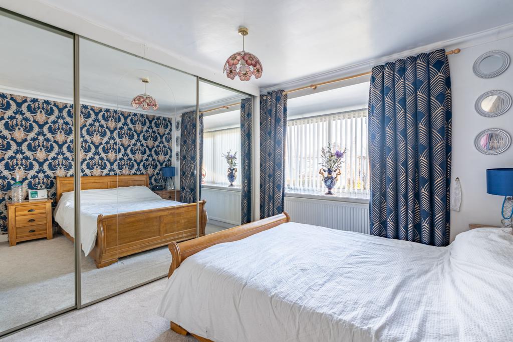 Thornlane17