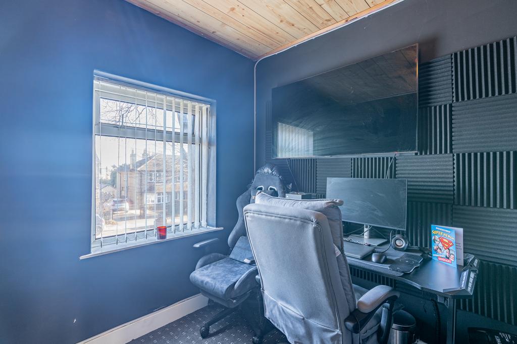 Thornlane19