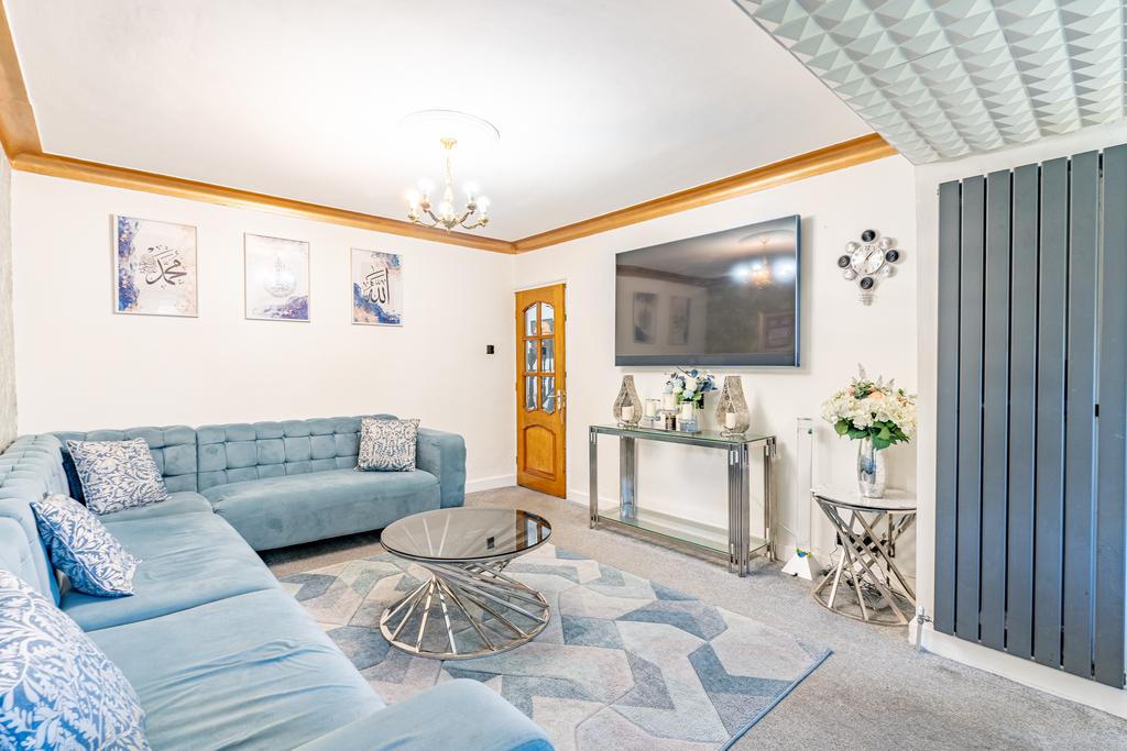 Thornlane12